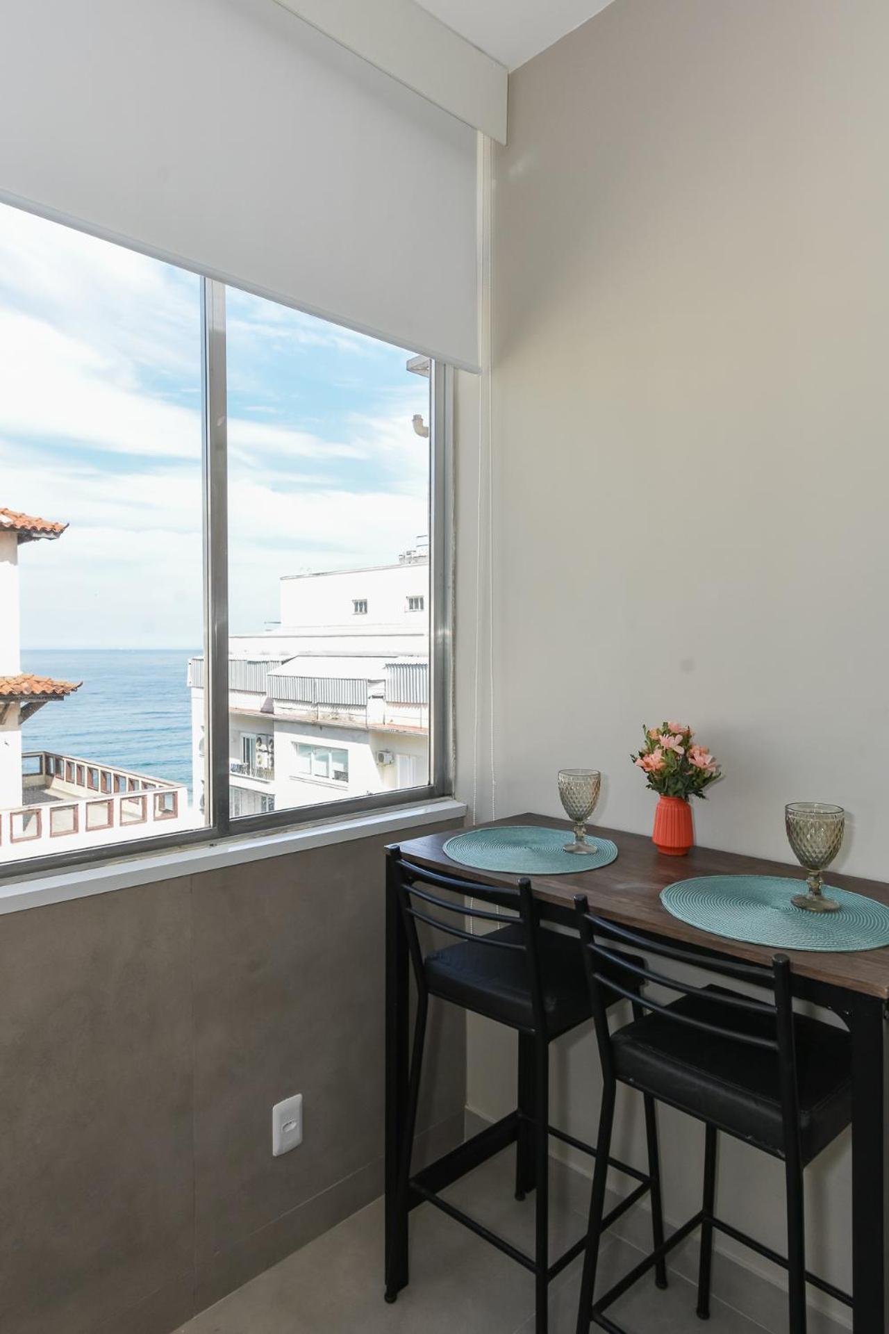 Apartamento Luxo E Design Vista Mar No Posto 5 - Copacabana Rio de Janeiro